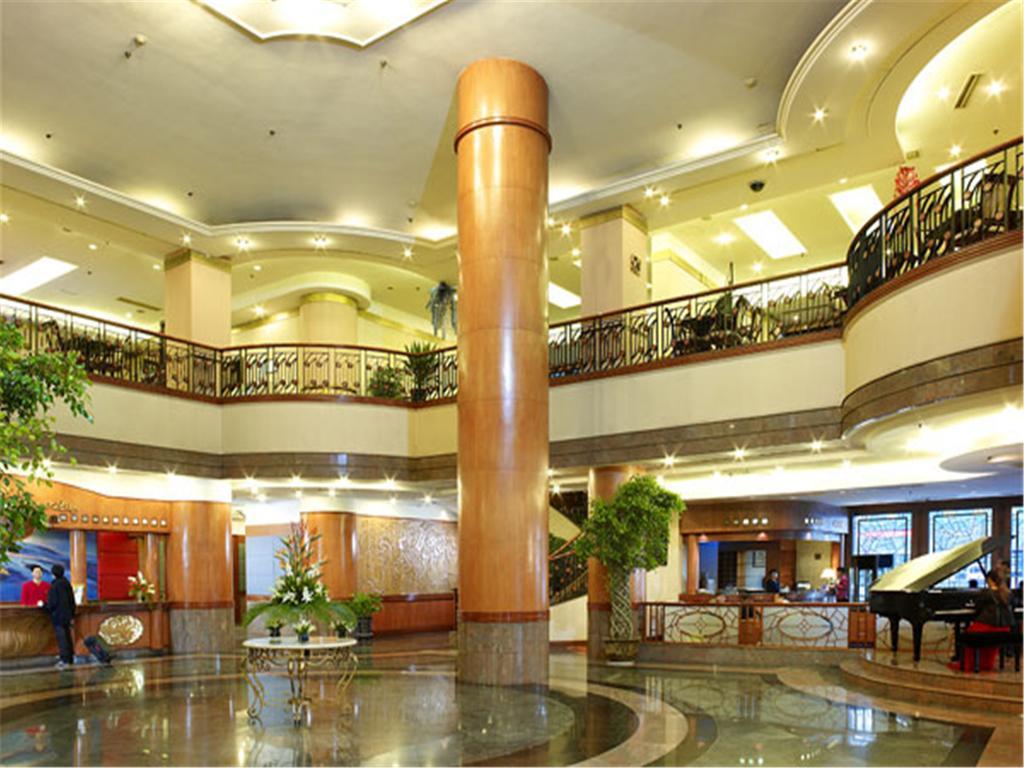 Gloria Plaza Shenyang Hotel Luaran gambar